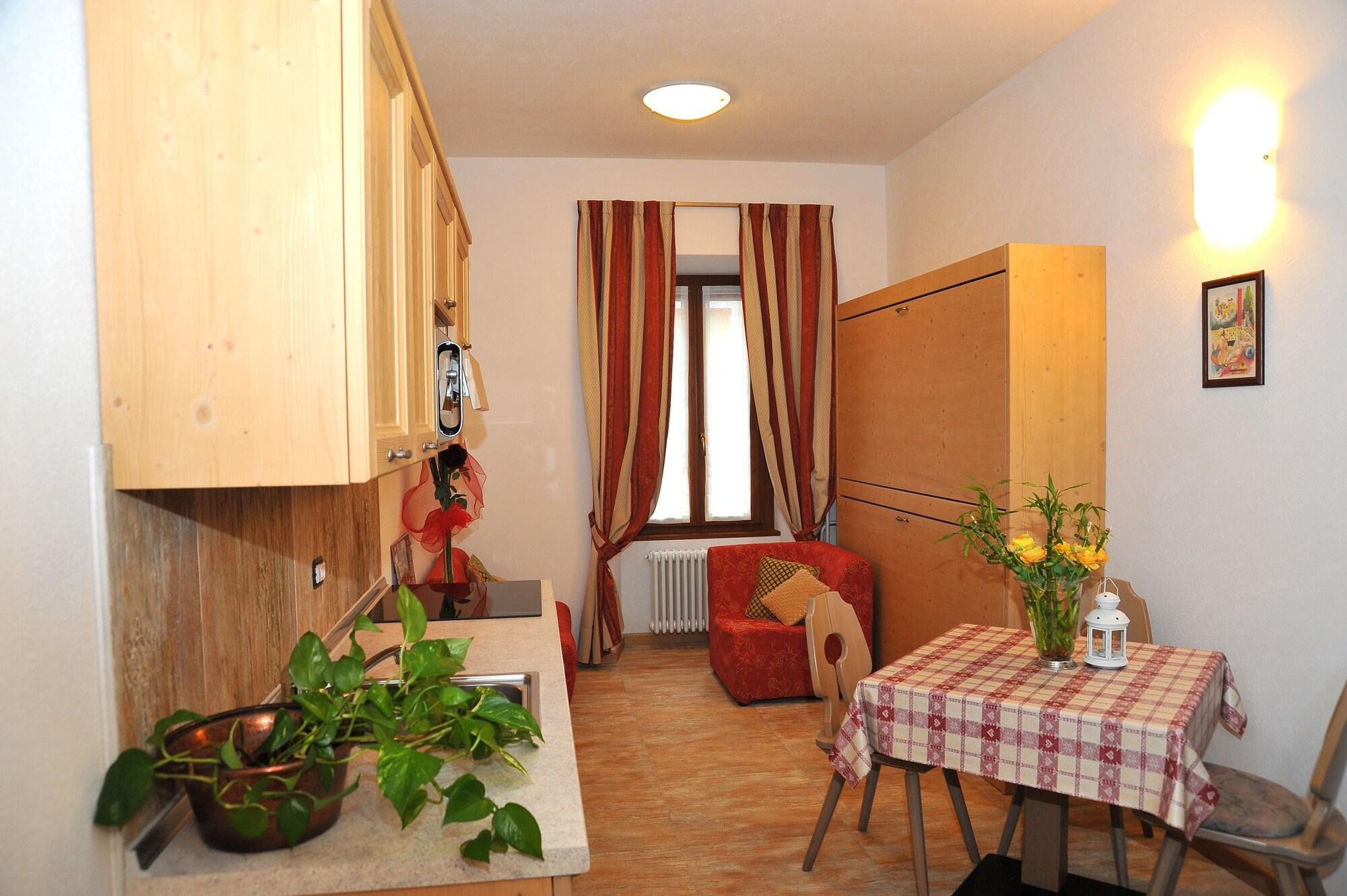 בורמיו Albergo Stelvio מראה חיצוני תמונה