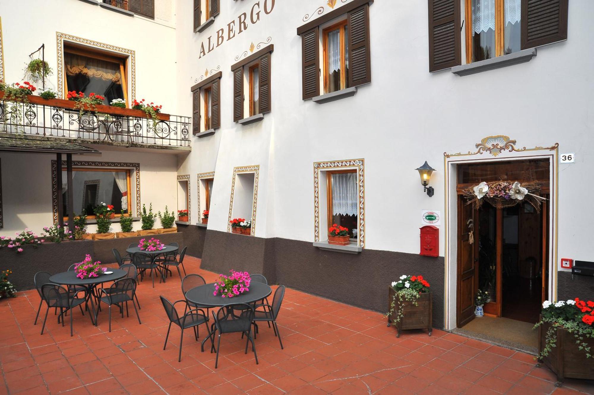 בורמיו Albergo Stelvio מראה חיצוני תמונה