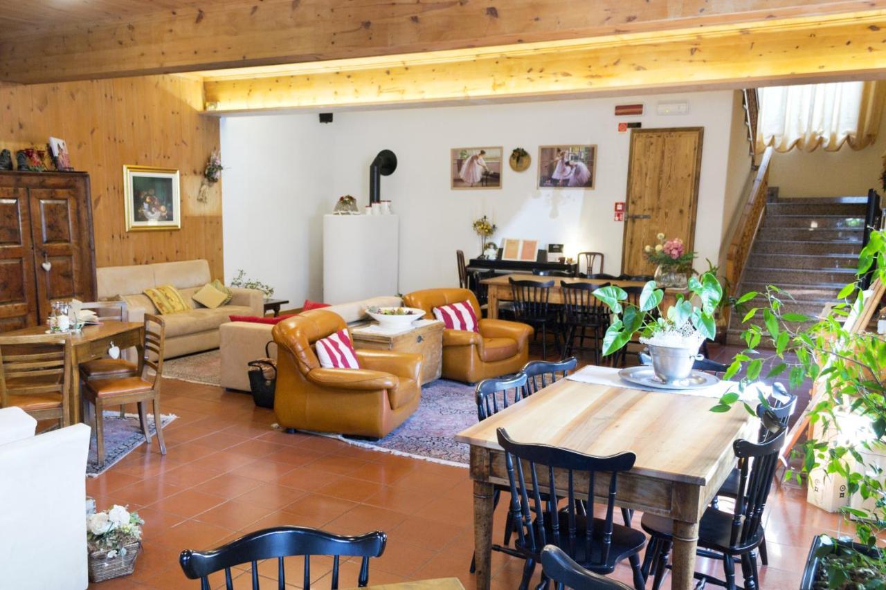 בורמיו Albergo Stelvio מראה חיצוני תמונה
